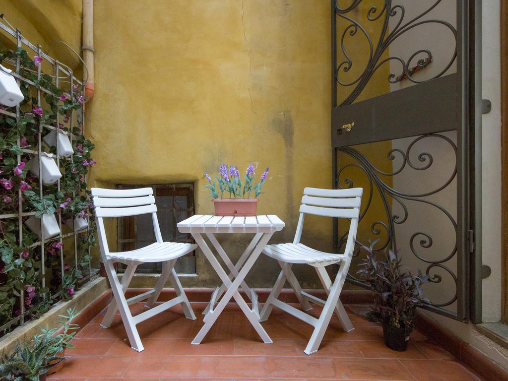 Stylisch Canacci 2 Bedroom Apartment Florence Ngoại thất bức ảnh